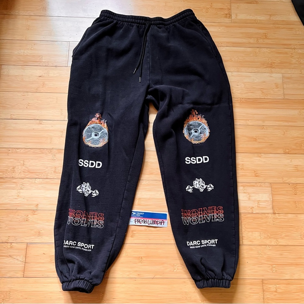 COPY - 🔥 DARC SPORT SSDD SAME SHIT DIFFERENT DAY SWEAT PANTS 🔥 GYM